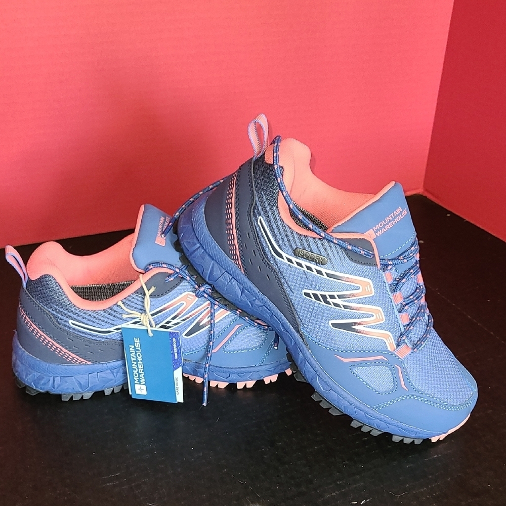 MOUNTAIN WAREHOUSW Women's Blue Trail Shoes SIZW 6 Brand New